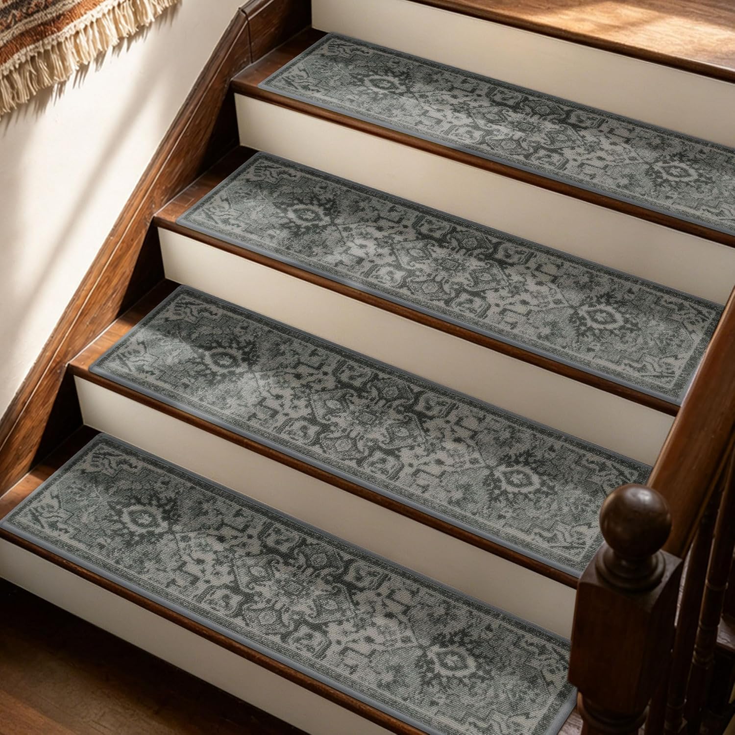 Dark Grey White Non Slip Stair Rugs